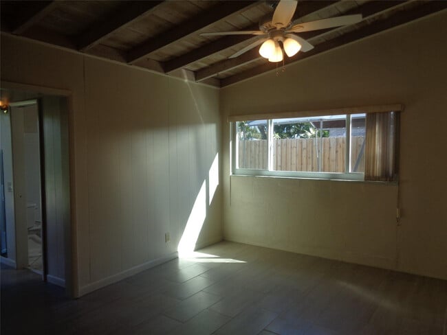 Building Photo - 209 NW 23rd St