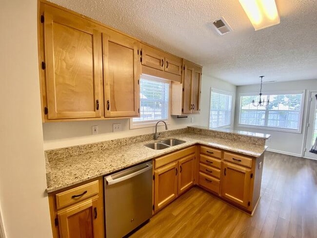 Building Photo - 108 Wildweed Ct