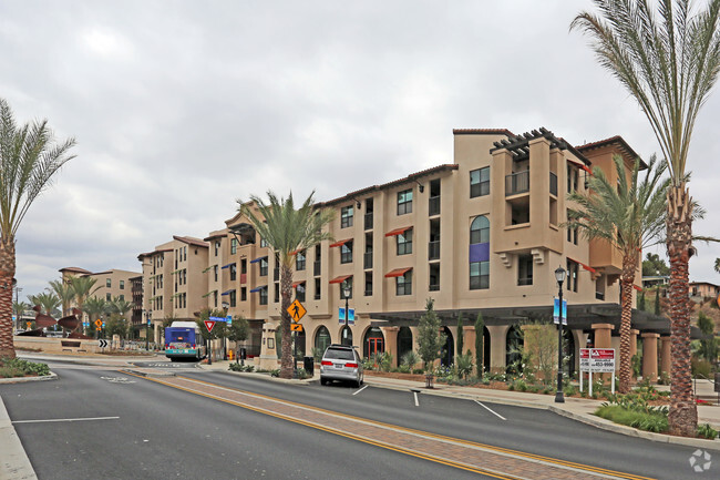 Primary Photo - Paseo Pointe