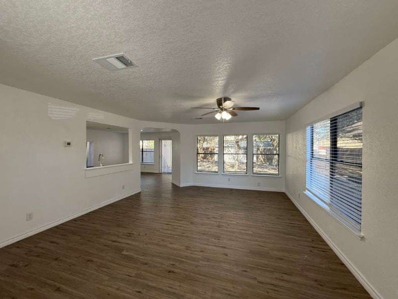 Building Photo - 6627 Diamond Pass