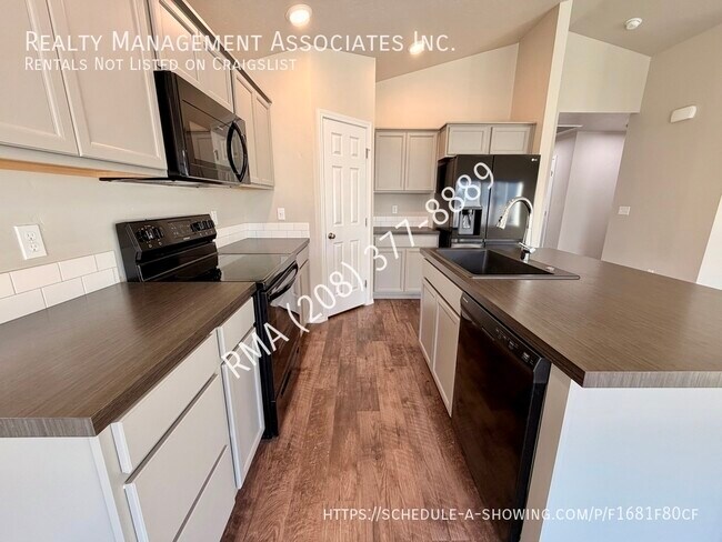 Building Photo - 487 W Screech Owl Dr