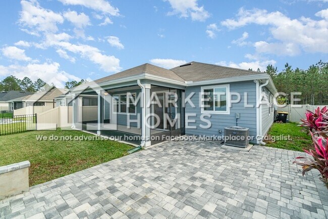 Building Photo - 11033 Stapleton Dr