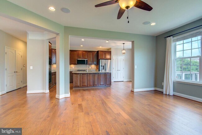 Building Photo - 13481 Arcadian Dr