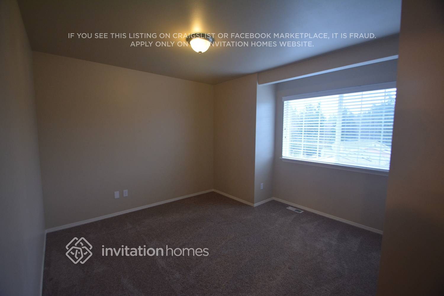 Building Photo - 5806 79th Ave NE