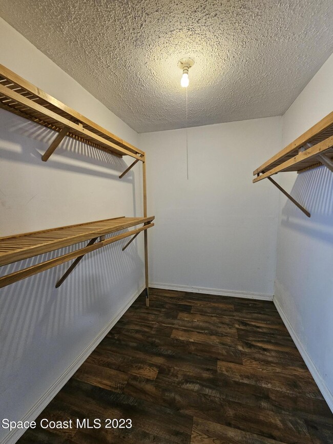 Building Photo - 8779 Cocoa Ct