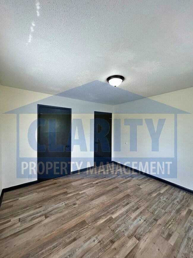 Building Photo - House with basement garage!