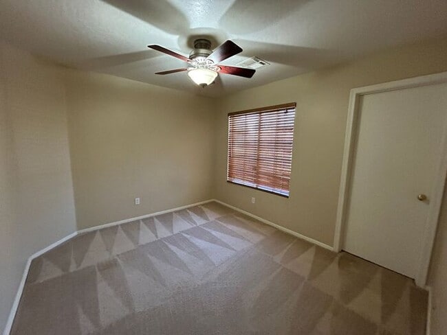 Building Photo - 3897 E Shapinsay Dr