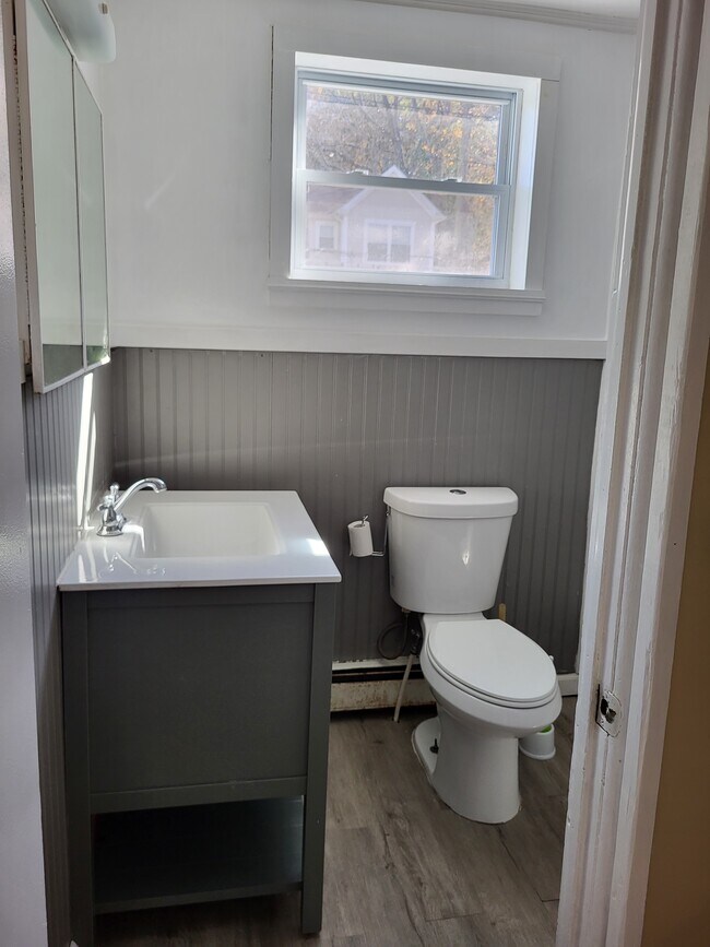 Building Photo - 91 Summit St