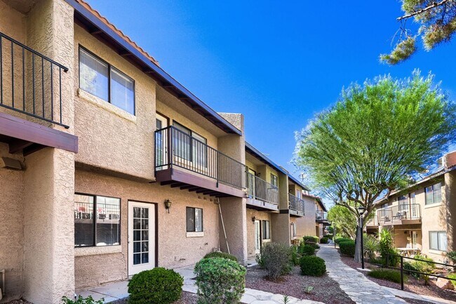 Building Photo - Townhome for Rent