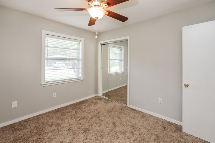 Building Photo - 103 Springridge Dr