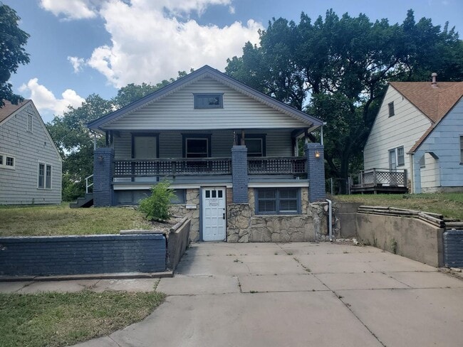 Primary Photo - Single family home in College area