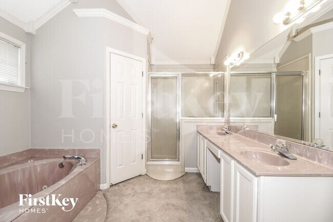 Building Photo - 726 Silver Sands Dr