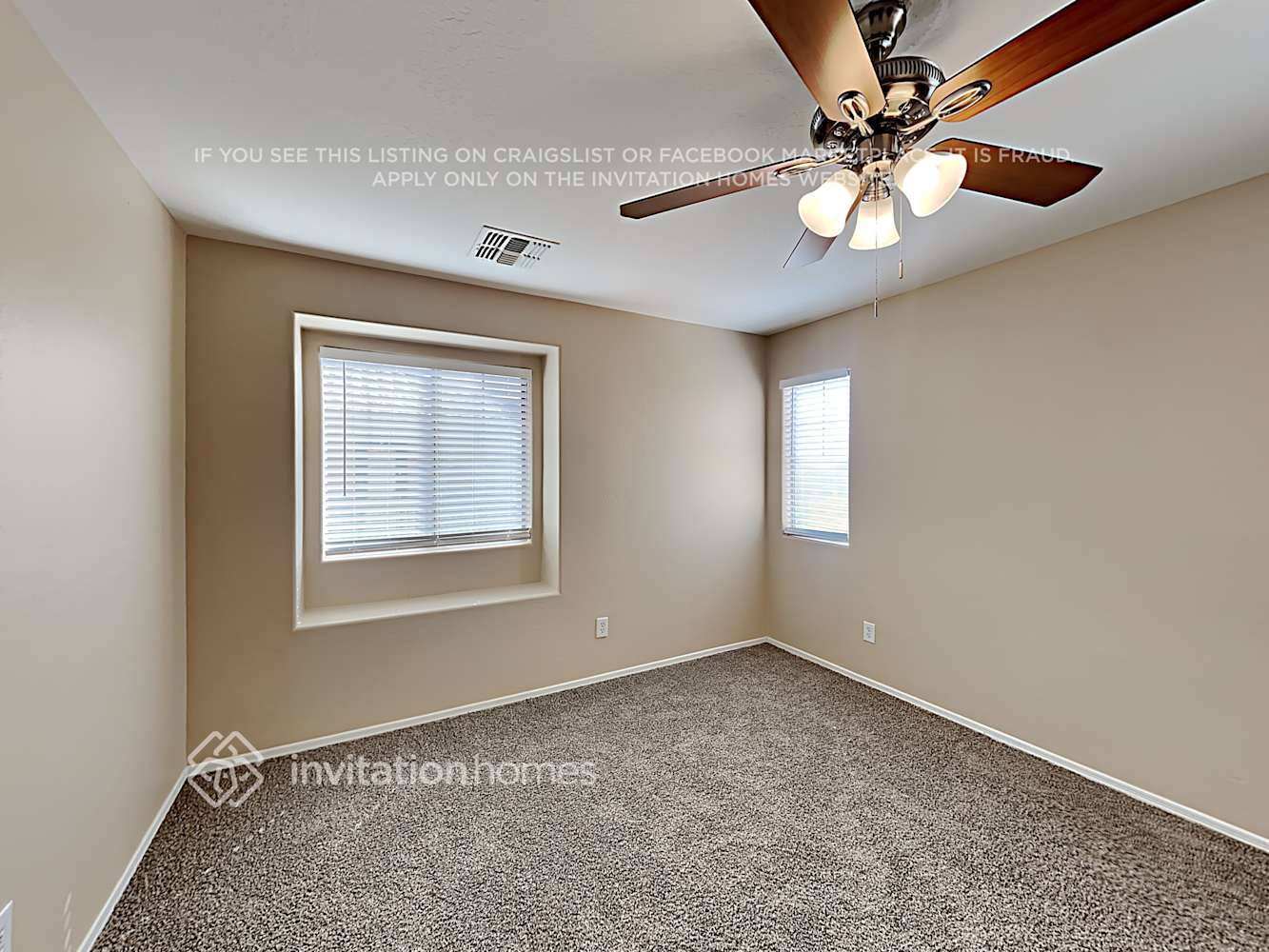 Building Photo - 14087 W Country Gables Dr