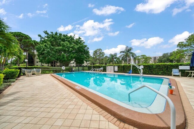 Building Photo - 6188 80th St N