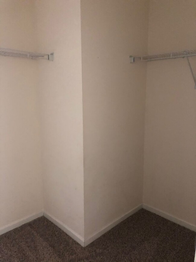 Building Photo - Coming Soon For Rent in Moody!