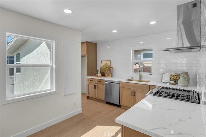 Building Photo - 6261 Homewood Ave