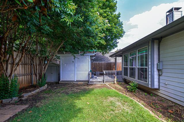 Building Photo - 116 Silkwood