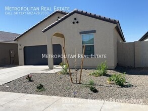 Building Photo - 2037 Bucking Bronco Dr