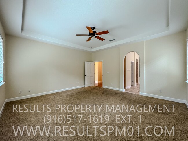 Building Photo - Luxury Whitney Oaks Retreat – Private Gated Community in Rocklin