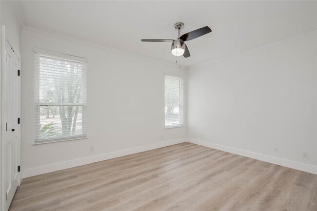 Building Photo - 3850 Bell Springs Rd