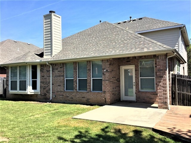 Building Photo - 8613 Corral Cir