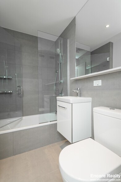 Building Photo - 1410 Columbia Rd