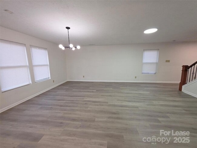 Building Photo - 7014 Sycamore Grove Ct