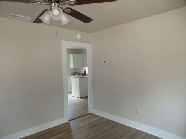 Building Photo - Charming Remodeled Home
