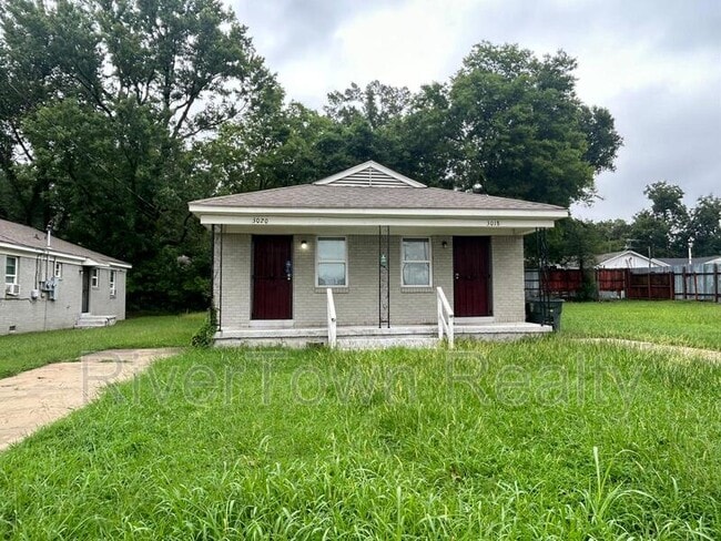 Building Photo - 3020 Sinclair St
