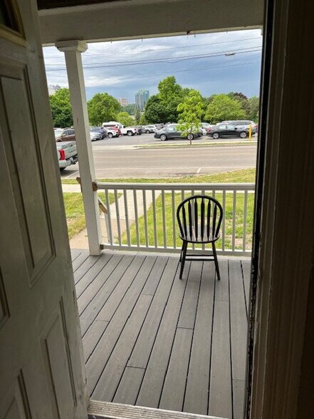 Building Photo - 625 3rd St