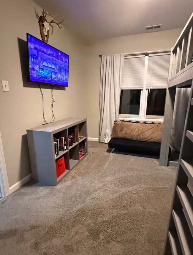 Building Photo - 123 Jacoby Rd