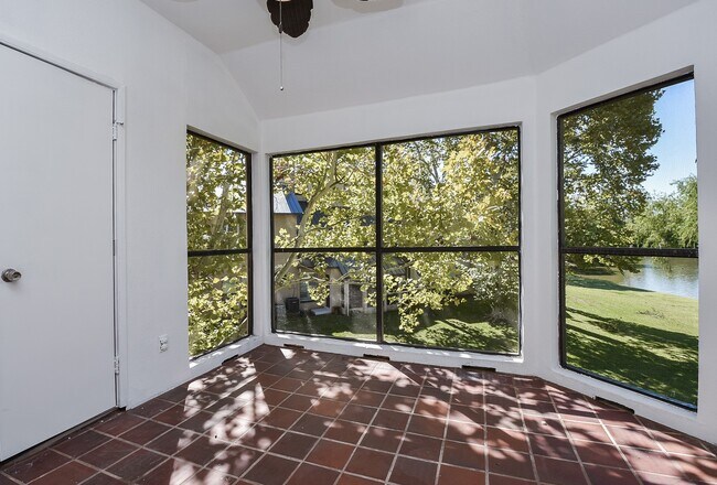 Building Photo - 4144 Greystone Way