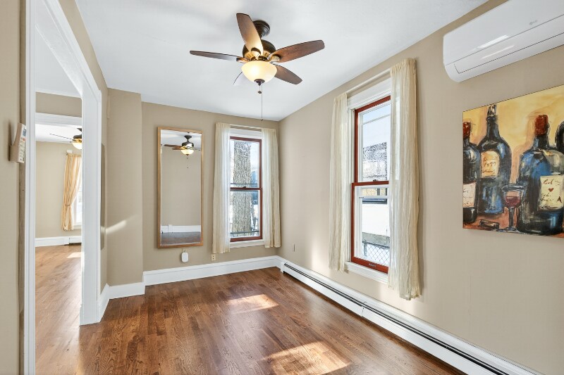 Building Photo - 2633 Colfax Ave South