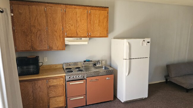 Building Photo - 3061 San Francisco Ave