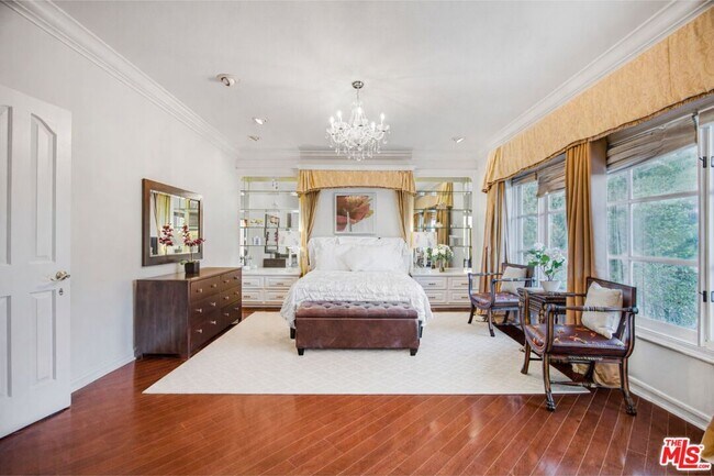 Building Photo - 6111 County Oak Rd