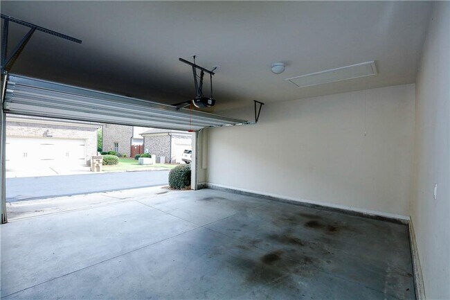 Building Photo - 314 Barbados Ln