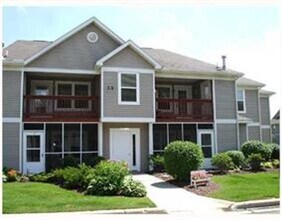 Building Photo - Maintenance-Free Condo Living in South Ann Arbor