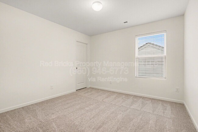 Building Photo - 162 Aspire Cir