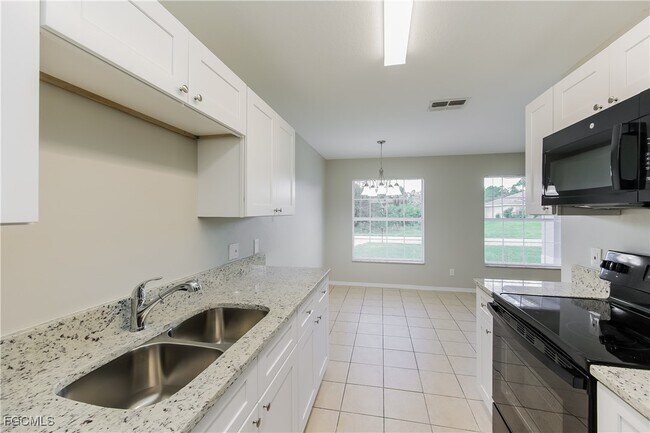 Building Photo - 3206 51st St W