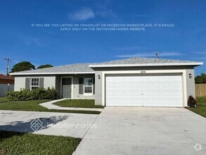 Building Photo - 426 NW Airoso Blvd