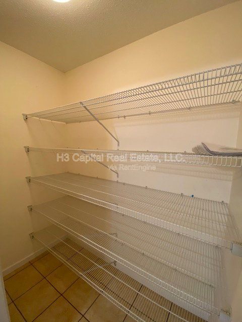 Building Photo - 55 Crimson Ct