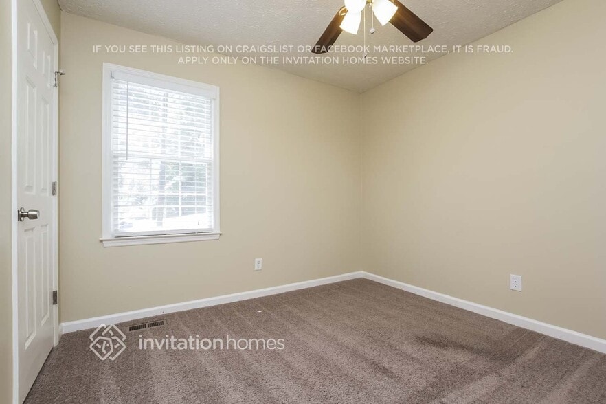 Building Photo - 3808 Mountain View Rd NW