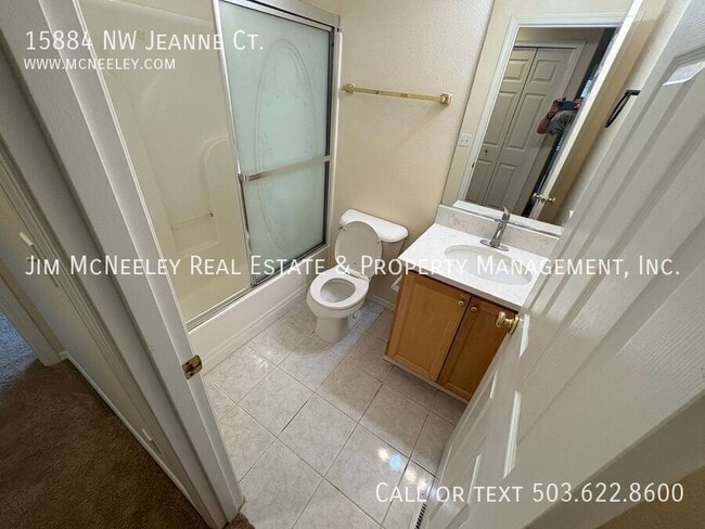 Building Photo - 15884 NW Jeanne Ct