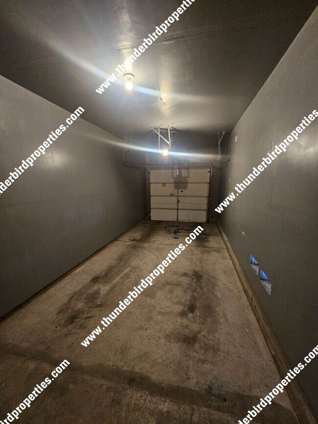Building Photo - 5743 Valle Alegre Pl NW