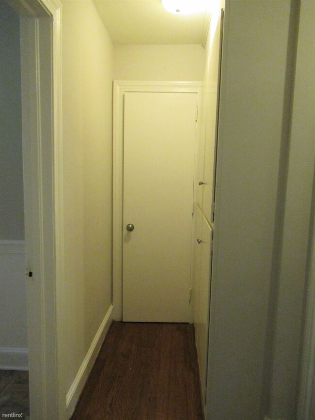Building Photo - 2 br, 1 bath  - Hunting Ridge Apartments