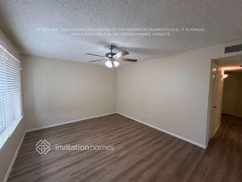 Building Photo - 7341 W Shangri La Rd