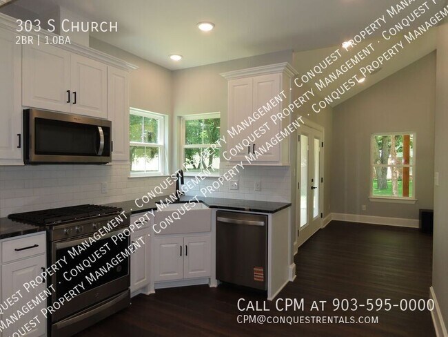 Building Photo - 303 S Church St