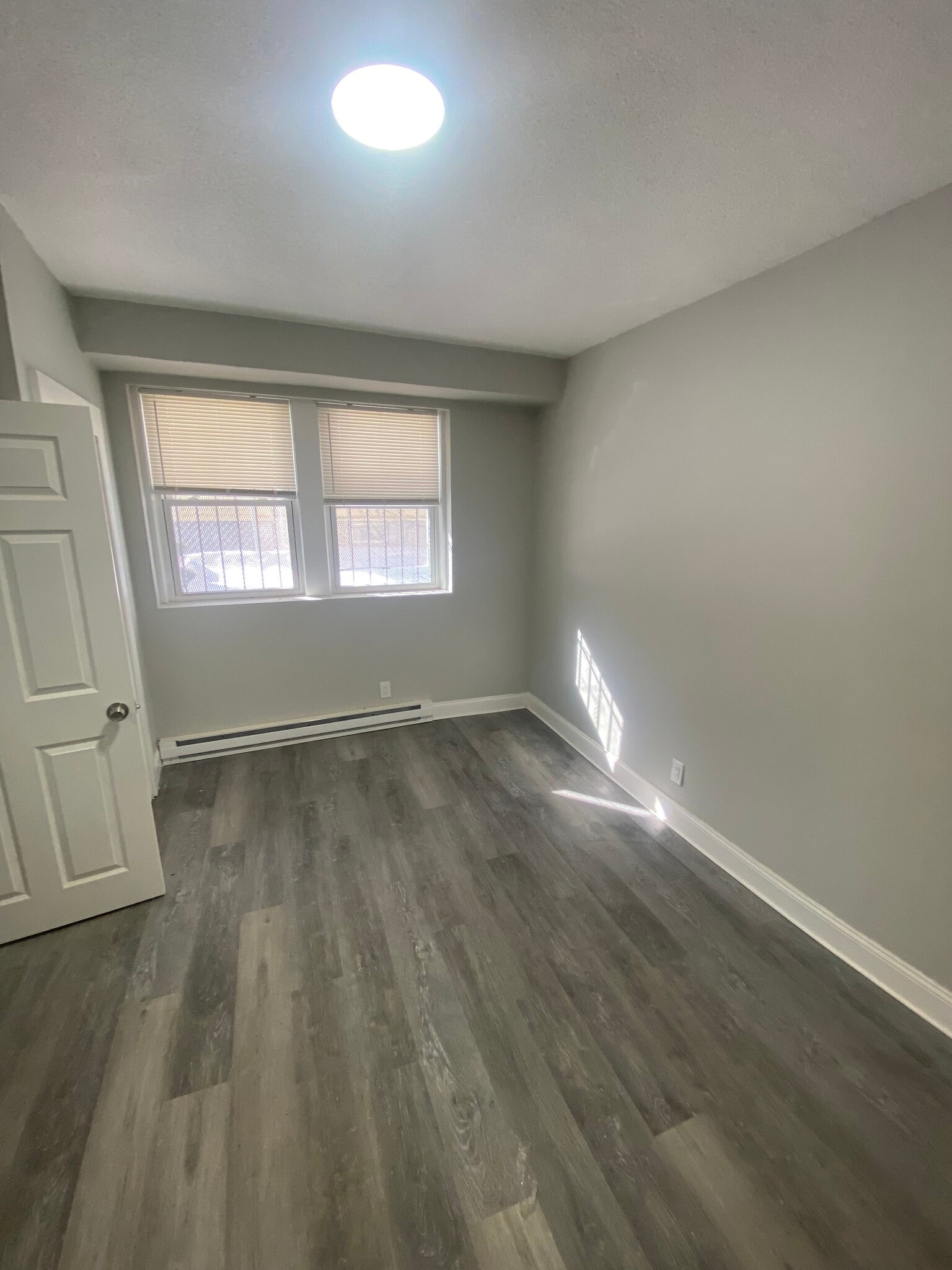 Building Photo - 472 Norfolk St