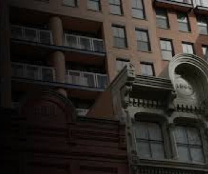 Building Photo - 699 E St NW