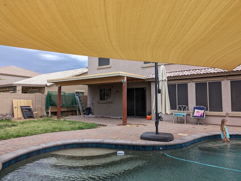 Primary Photo - 17237 W Ashley Dr